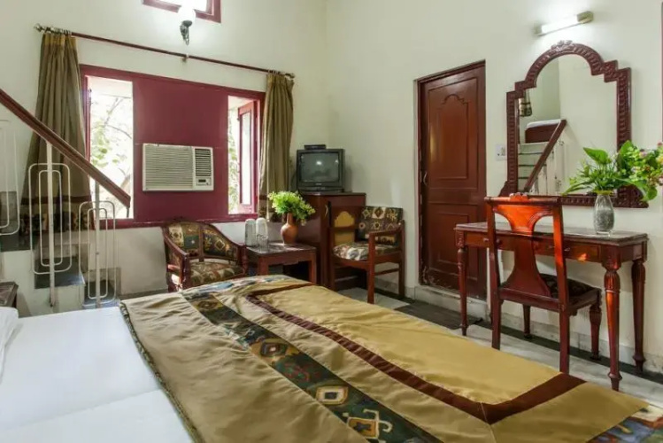 Hotel Sunshine Palace