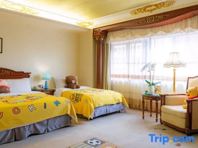 Deluxe Double Family room