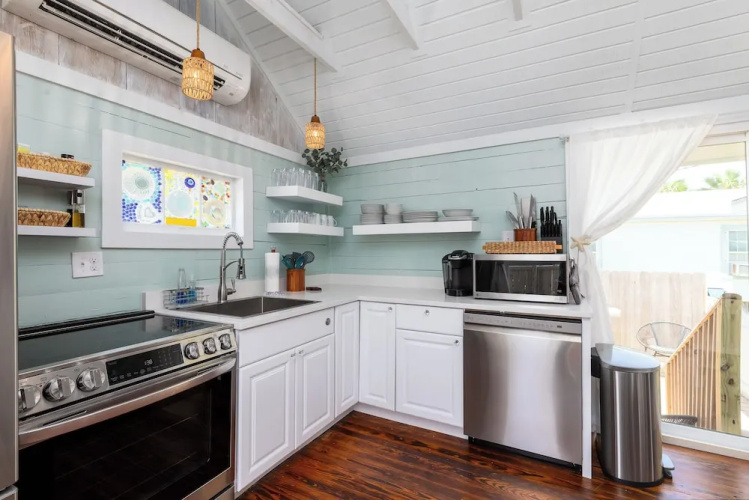 Sunkissed Cottage