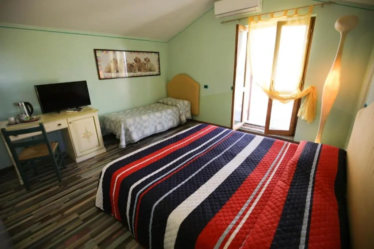 Standard Quadruple room