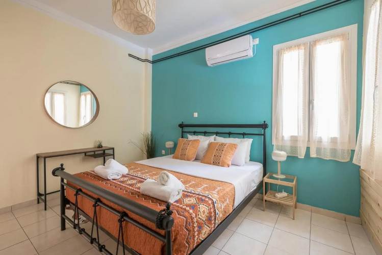 Athens Garden House - Heated Jacuzzi - free bikes
