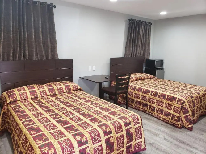Budget Inn & Suites