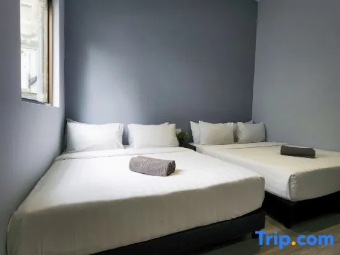 Deluxe Quadruple room