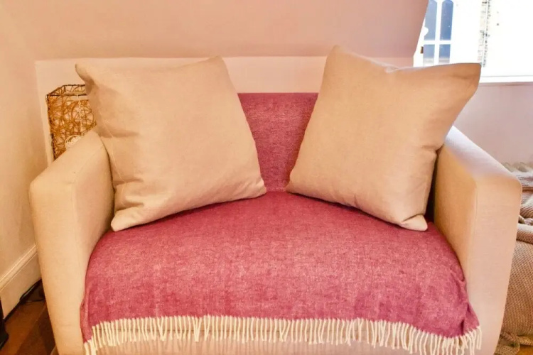 1 Bedroom Studio In Edinburgh