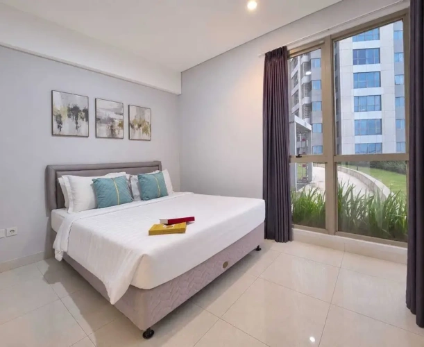 3 Bedrooms Apartment with city view