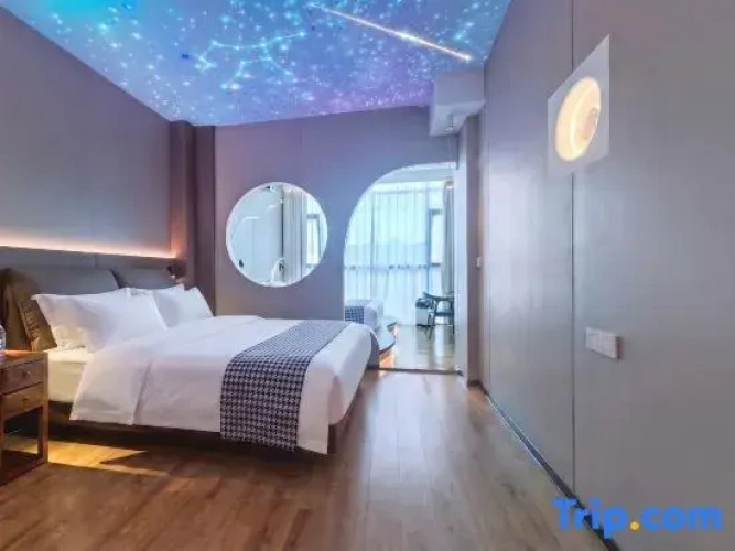 Twin Family Suite