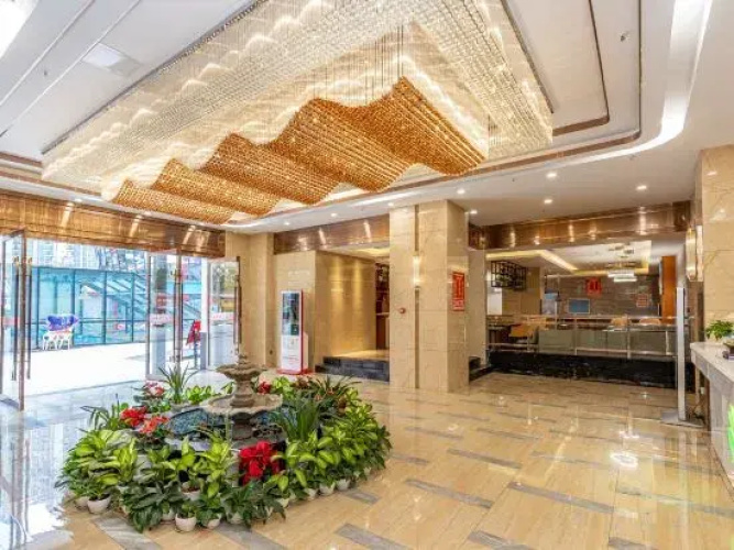 Huatailin Hotel