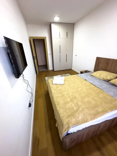 I&I Apartments III