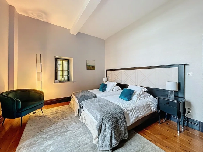 Double Suite