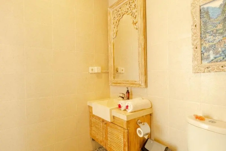2 Bedrooms Villa with balcony