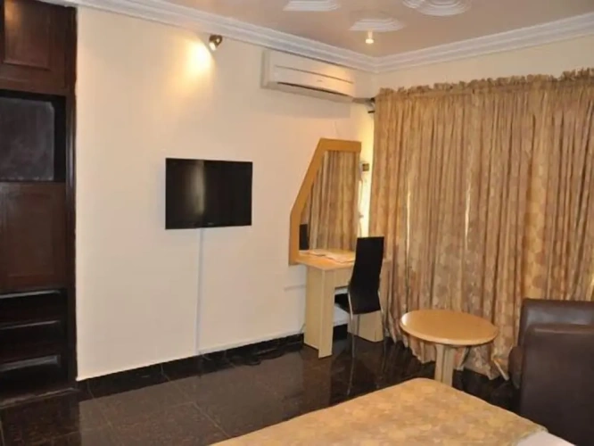Executive room with balcony