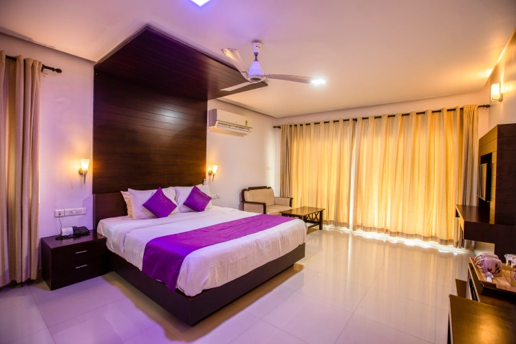 Deluxe room with ocean view
