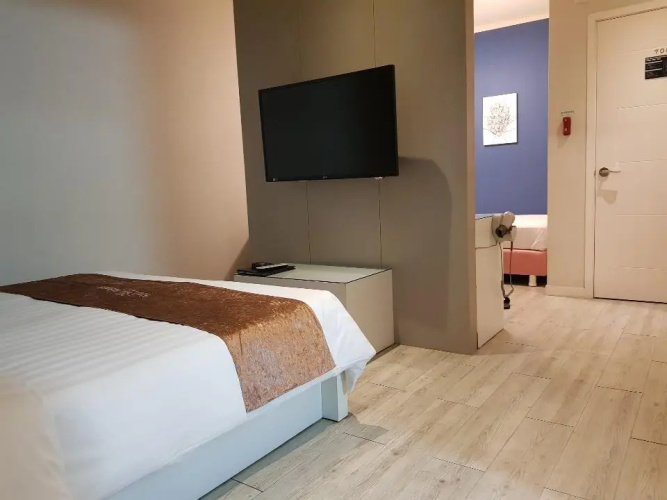 Winners Hotel