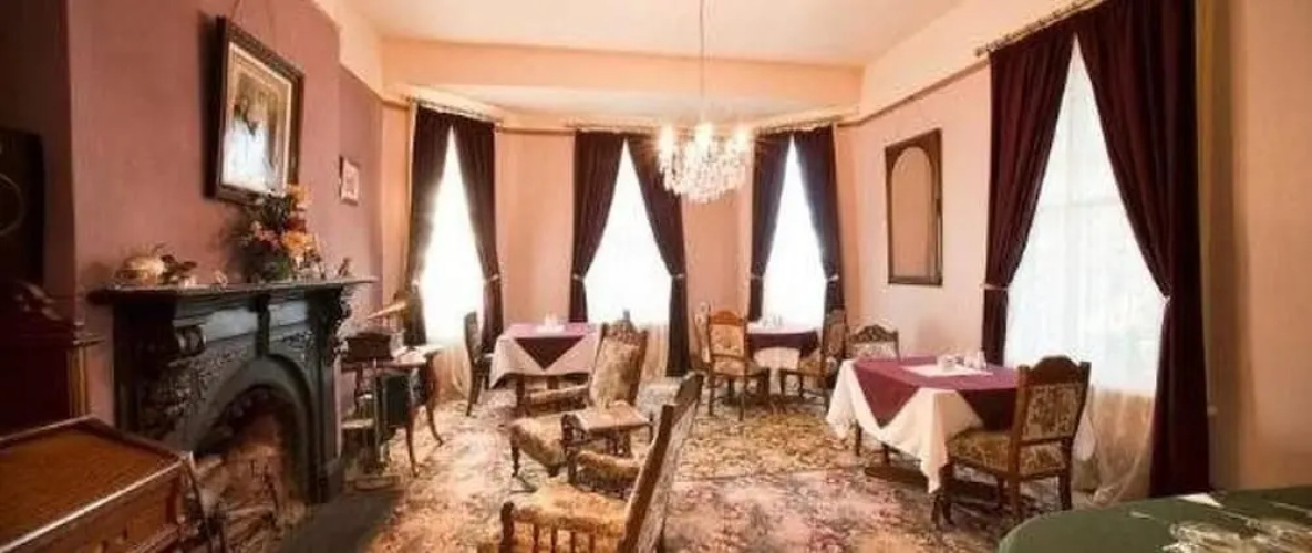 Westella Colonial B&B