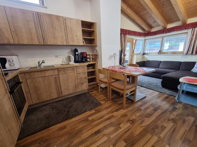 1 Bedroom Apartment with balcony