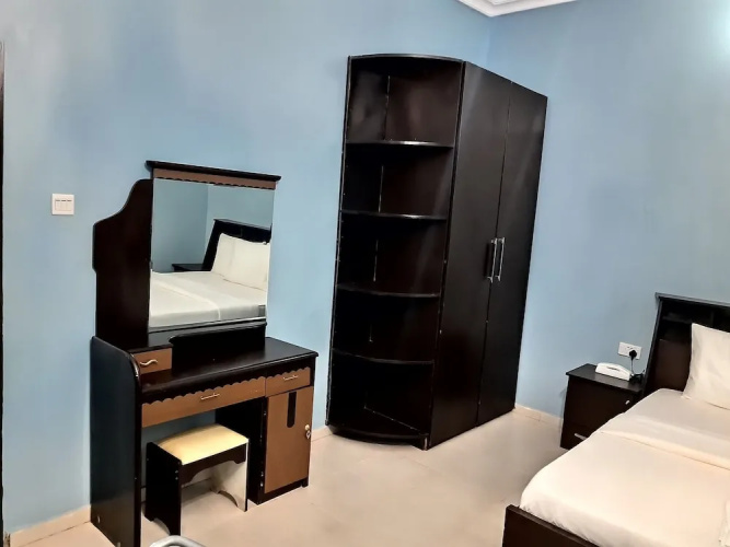 Texxon House Guest Apartments