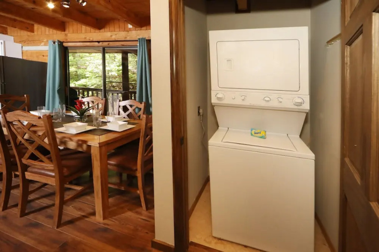 Bear Trails - Two Bedroom Cabin