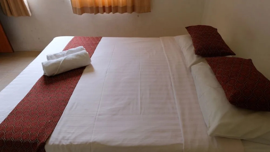 Khaolak Seafan Bed & Breakfast