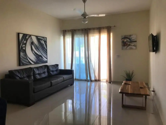Apartamento con piscina