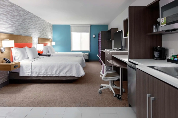 Quadruple Suite
