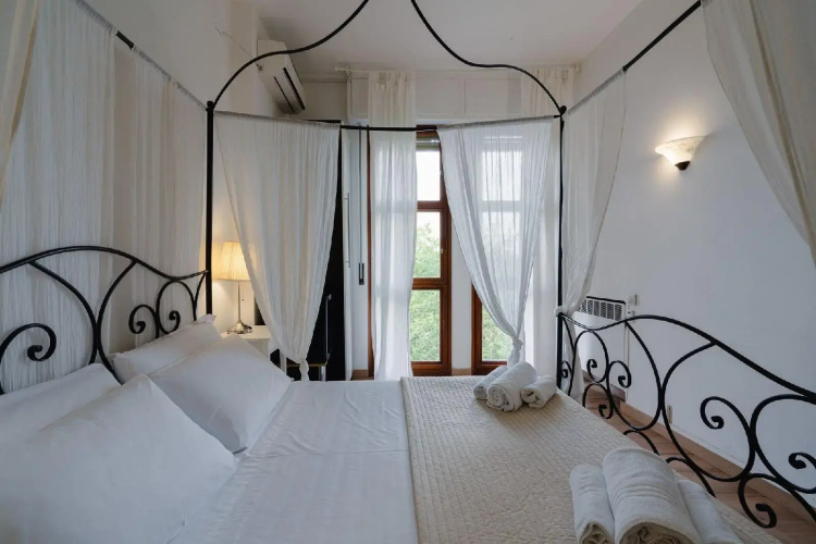 B&B Elegance