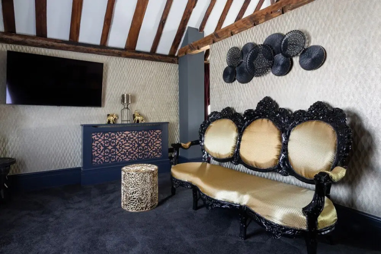 Staycations Maldon Suites