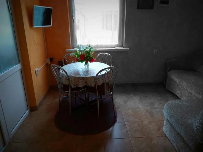 Strazdų Namelis