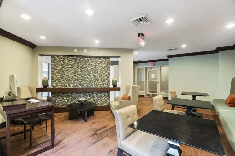 DC Charm in Crystal Apartments