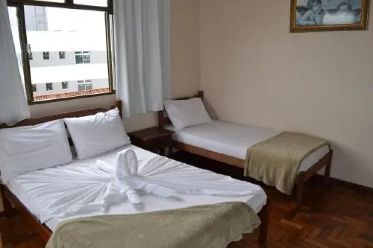Hotel Andrade E Pereira