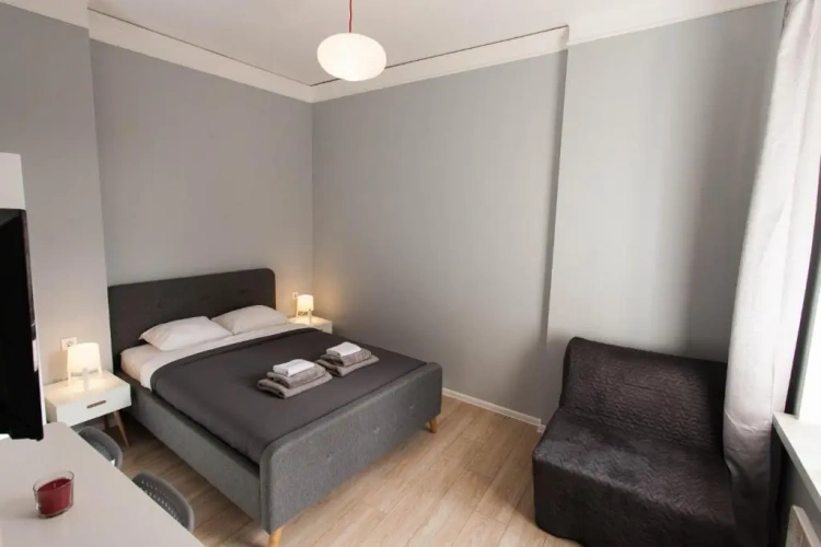 1 Bedroom Apartment