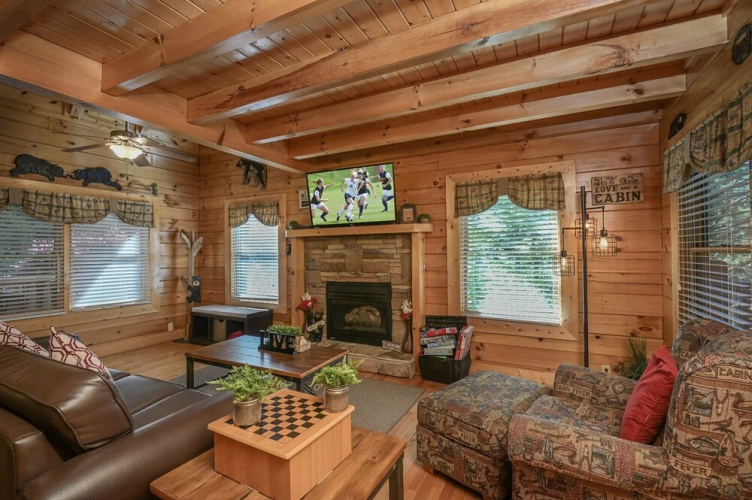 Lakeside Getaway by Eagles Ridge Resort