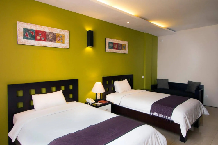 ECLIPSE Hotel