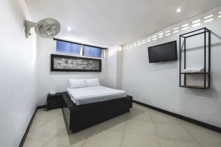 Hotel Kong