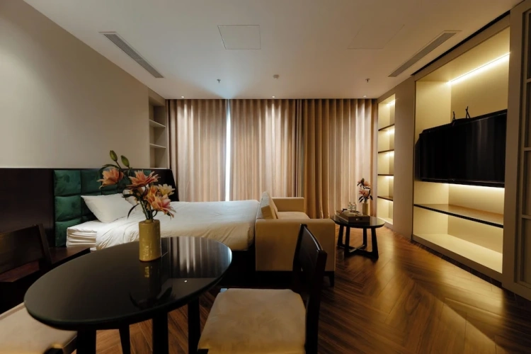 Deluxe Studio with city view