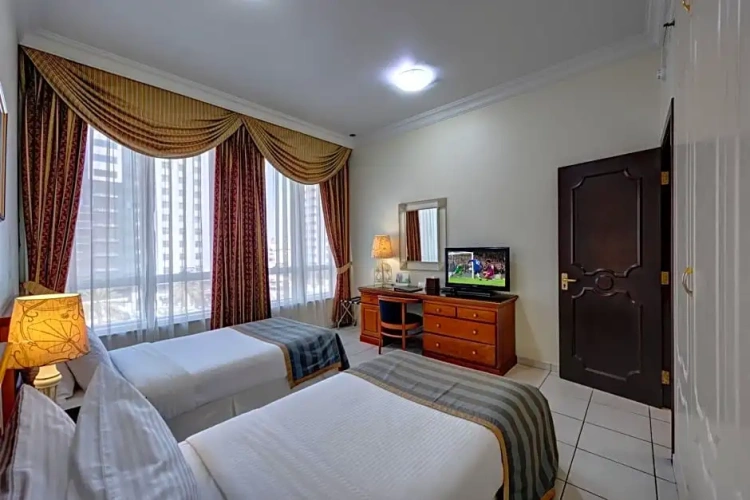 1 Bedroom Twin Family Apartment