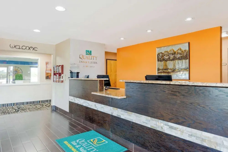 Americas Best Value Inn Brandenburg