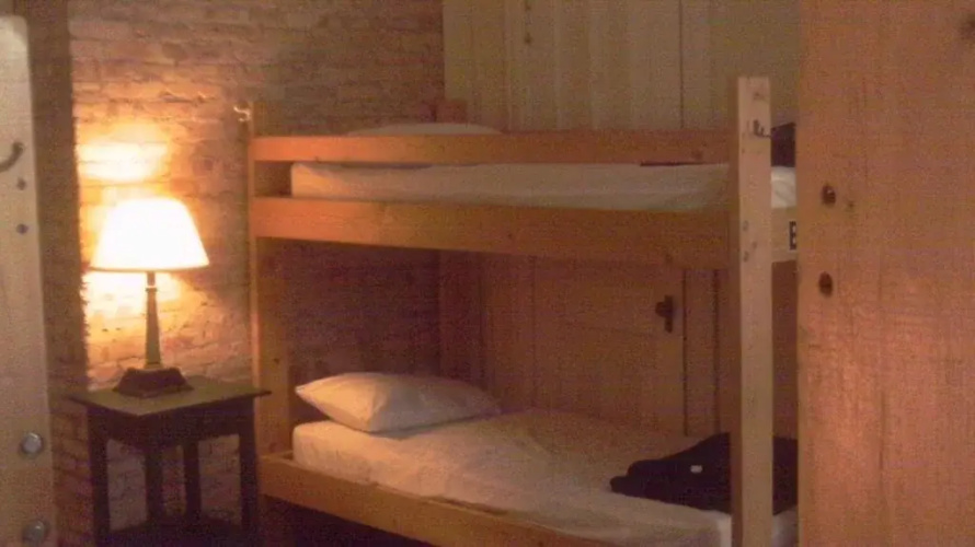 HI Syracuse, Downing Intl Hostel