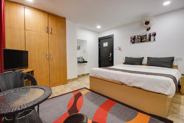 Standard Suite