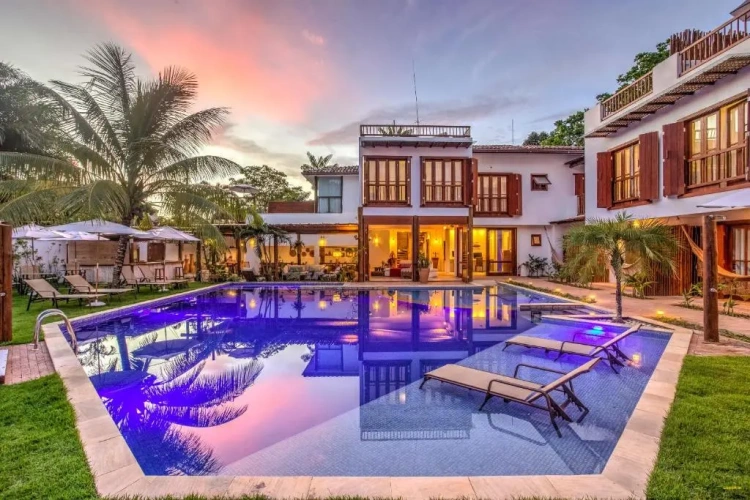 Double Penthouse Suite with pool view