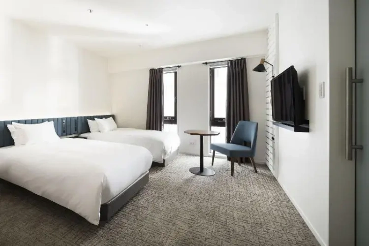 Universal Twin room