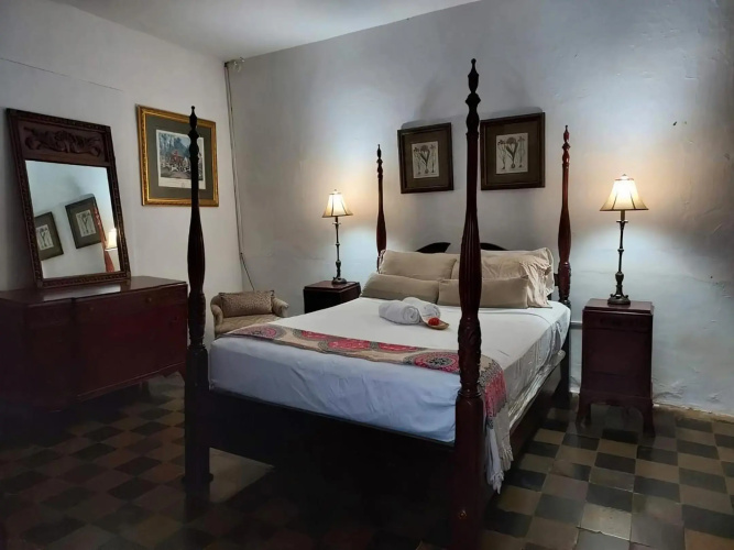 Casa Yoly Hostel Granada