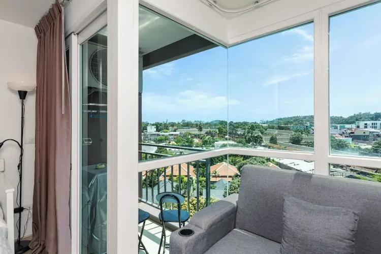 Studio in Ozone Condo in Kata A702