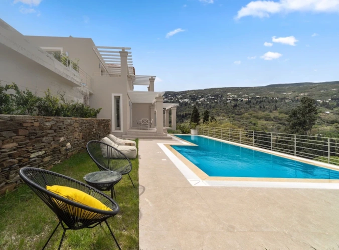 2 Bedrooms Comfort Villa with sea view