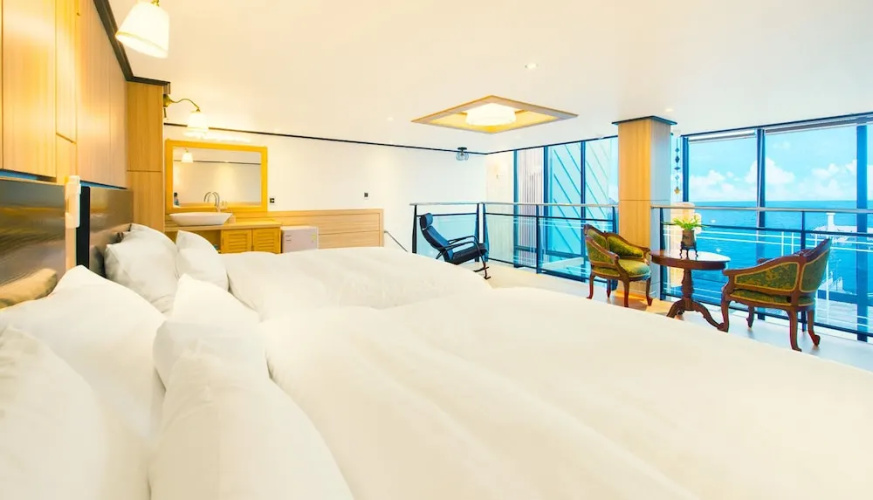 Sun&Moon Pool Villa