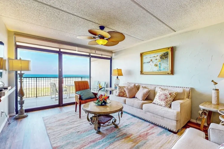 2 Bedrooms Apartment with balcony