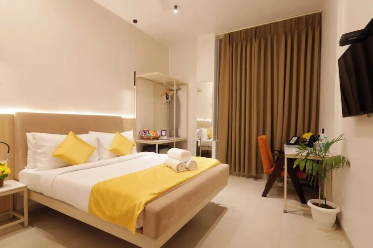 Executive room with balcony
