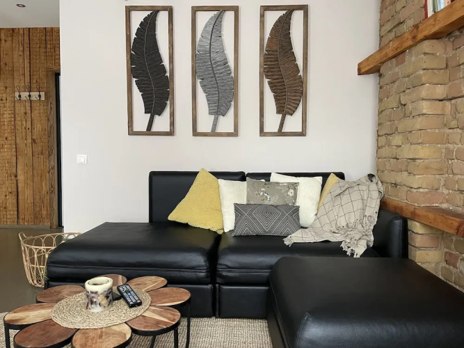 Elegant 1Br/Ba Apt in City Center w free parking