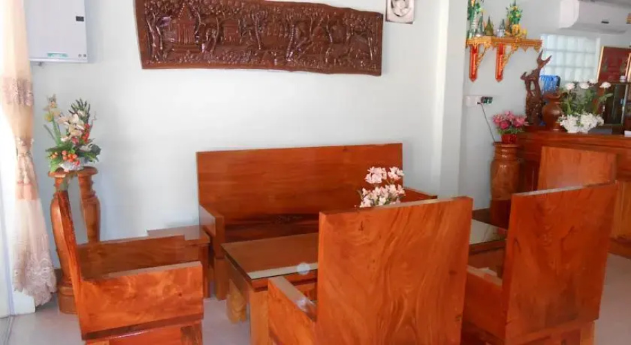 Lien Kham Hotel