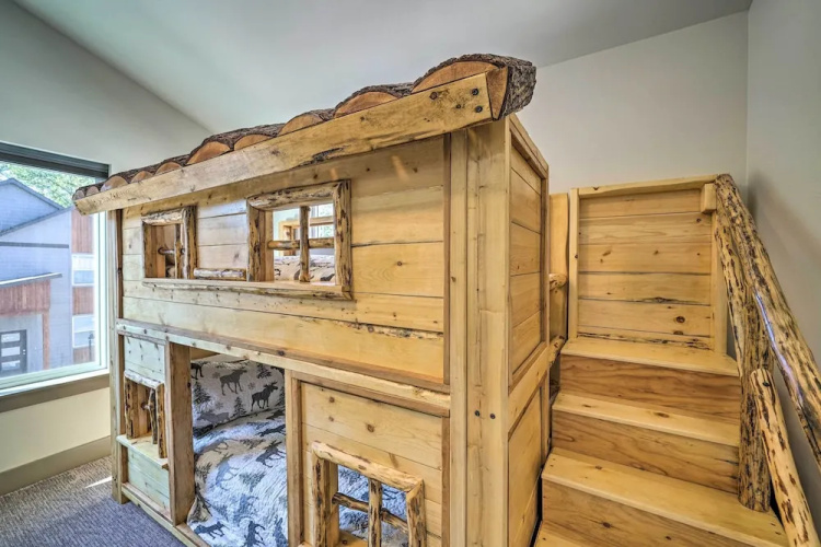 Bozeman Stand-alone Home w/ River Access!