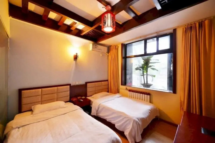 Oasis Hotel